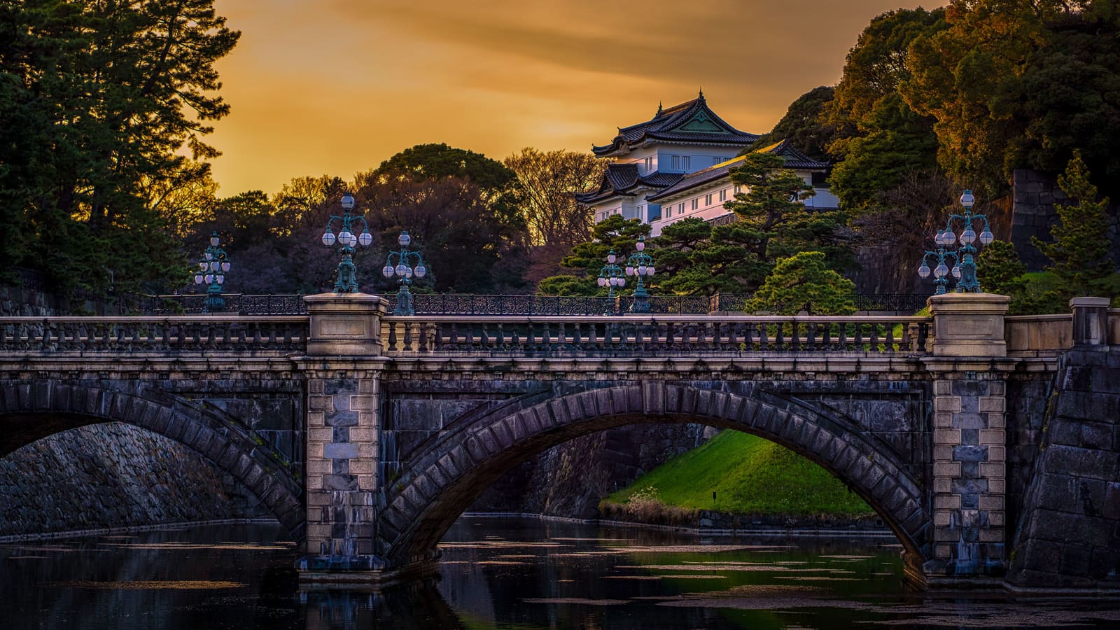 Nijubashi Bridge and Kokyo Gaien National Garden at the Imperial Palace, Tokyo, Japan